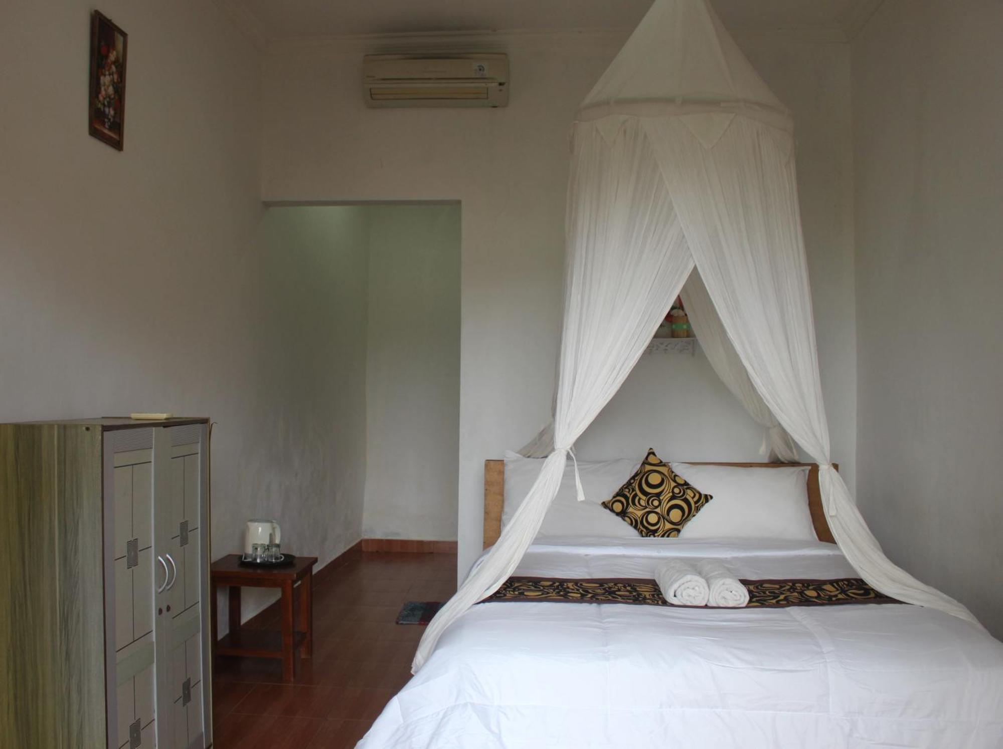 Kusuma Abiakta Sea Side Lembongan Hotel Ngoại thất bức ảnh