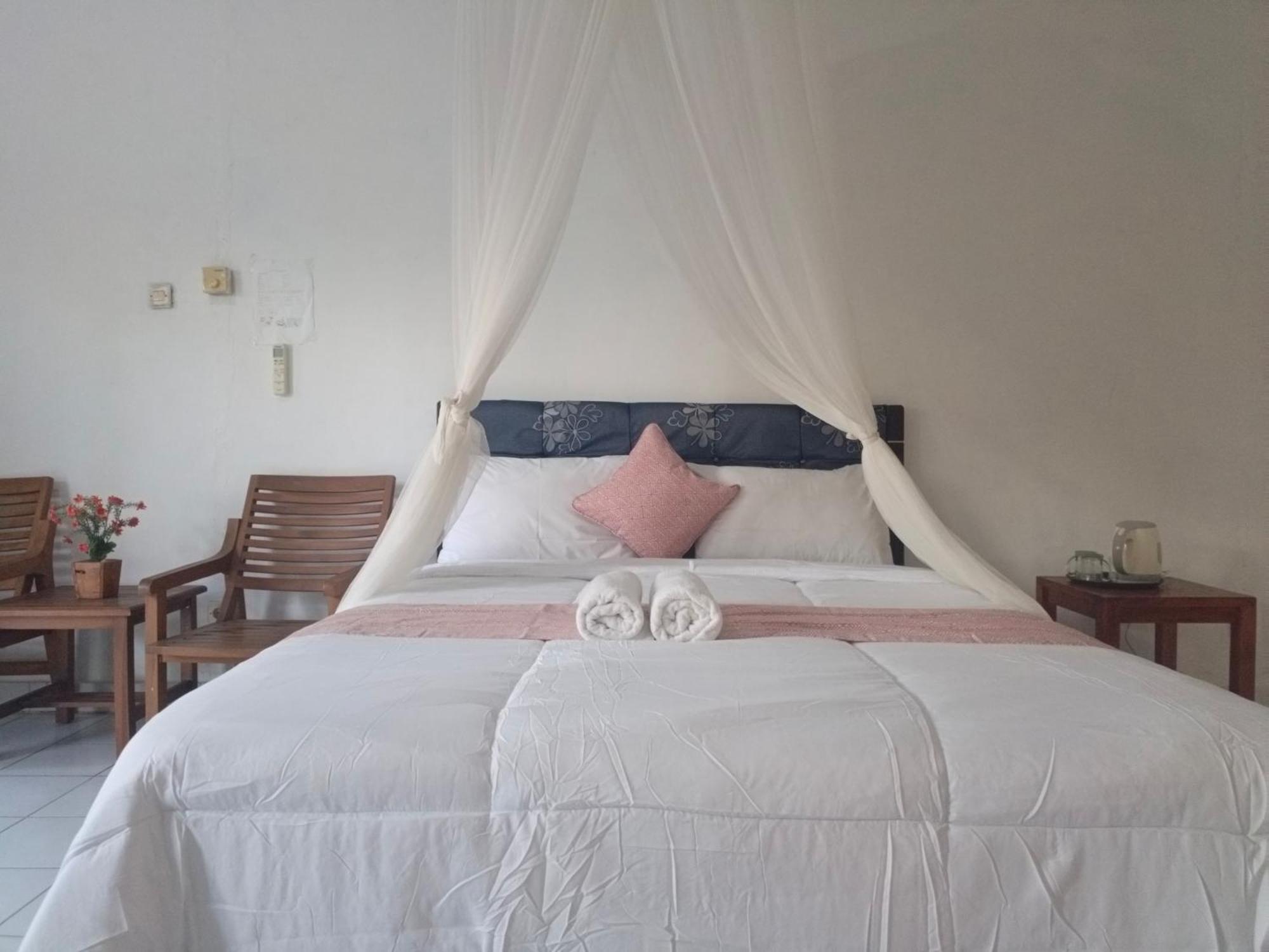 Kusuma Abiakta Sea Side Lembongan Hotel Ngoại thất bức ảnh