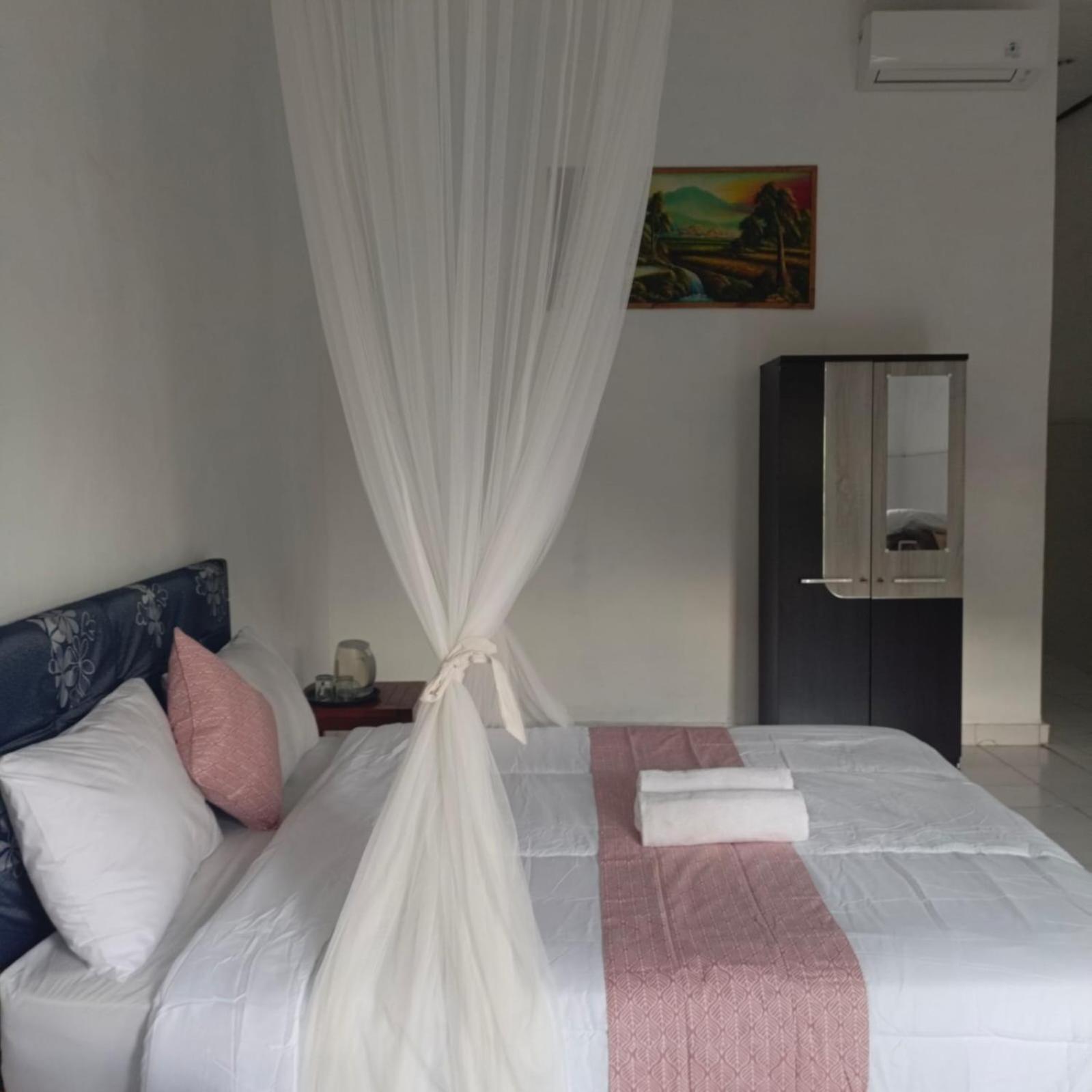 Kusuma Abiakta Sea Side Lembongan Hotel Ngoại thất bức ảnh